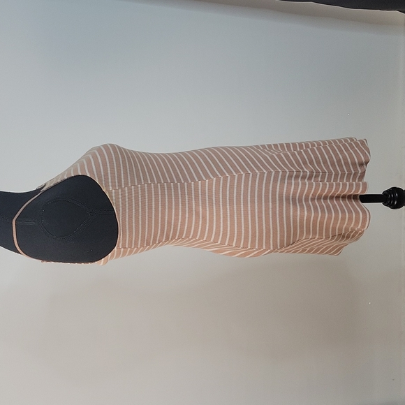 Forever21 pink striped dress small - Picture 3 of 5